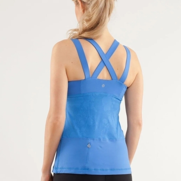Lululemon Chaturanga Strappy Workout Top Blue Size 6 - Picture 3 of 14
